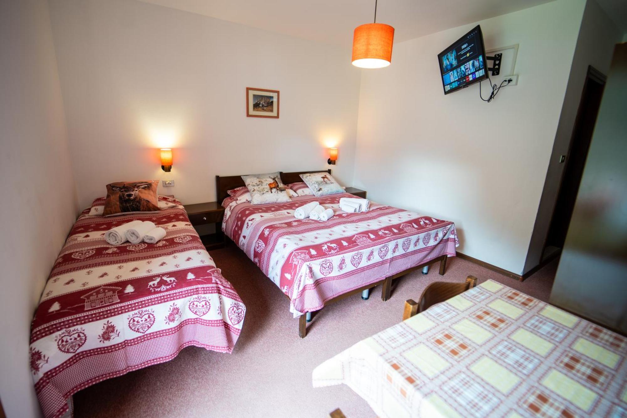 Cesa Cherpei - Dog Friendly Campitello di Fassa Ngoại thất bức ảnh